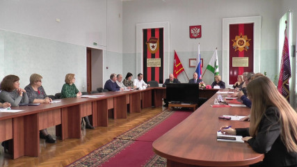28 марта 2024 года состоялось очередное заседание Ельнинского районного Совета депутатов - фото - 2