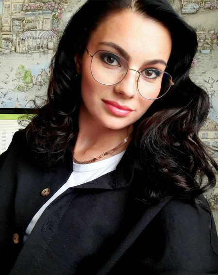 jh0nbi9r7iqq5hso_t1_qhyik