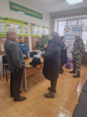 ярмарка вакансий 25 ноября 2025 года - фото - 4